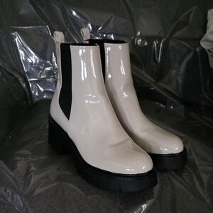 Steve Madden Glossy Cream Ankle Boots